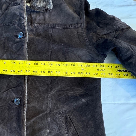 Eddie Bauer Dark Brown Suede Jacket with Faux Fur Lining, Medium - Picture 10 of 11